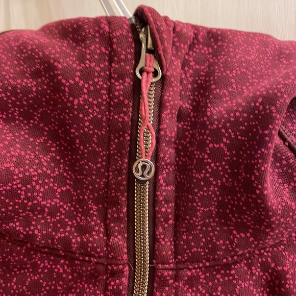 Size 4 Lululemon Scuba Hoody - Picture 3 of 5